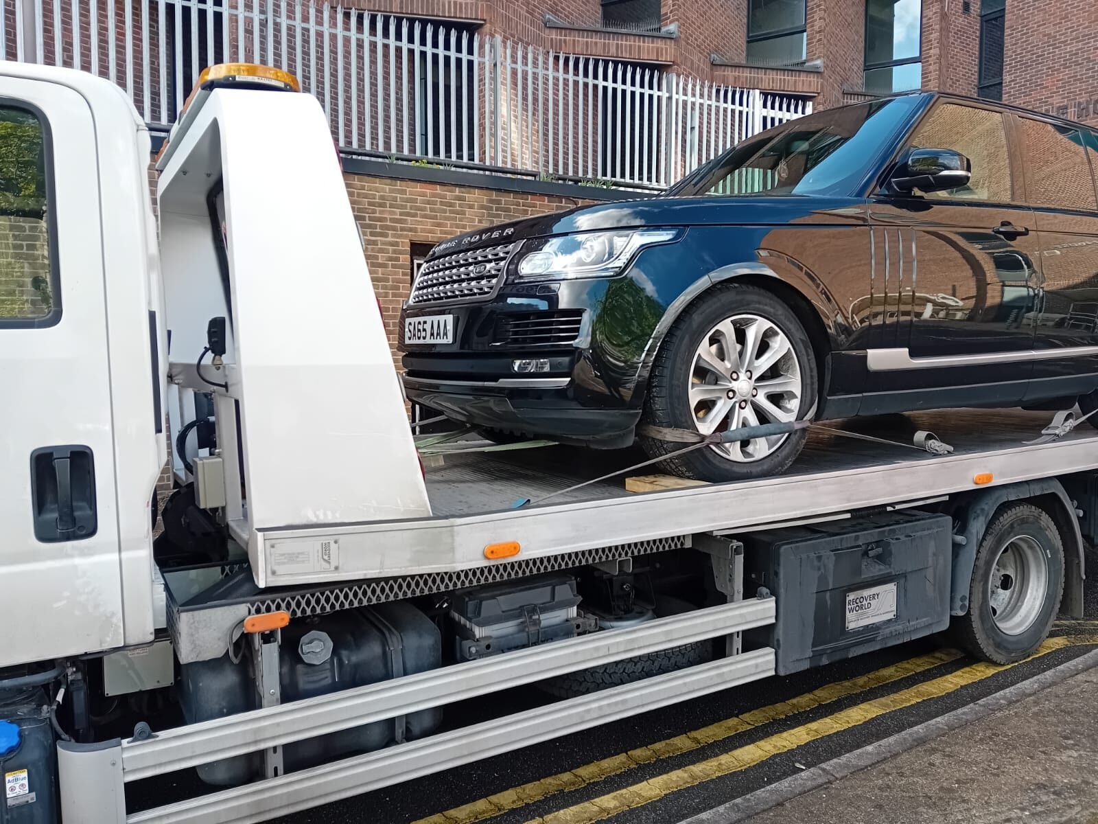 Buying A Car At Auction? How To Get It Home Without Ruining It