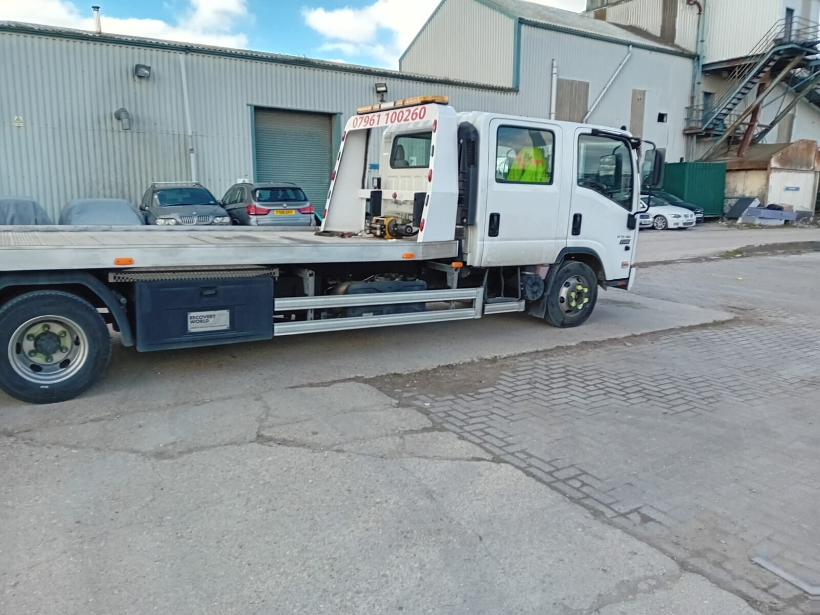 Our flatbed recovery truck at Standard Wharf, Erith